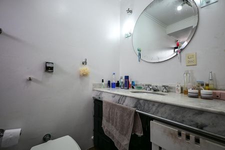 Apartamento à venda com 170m², 4 quartos e 3 vagasBanheiro Suíte 1