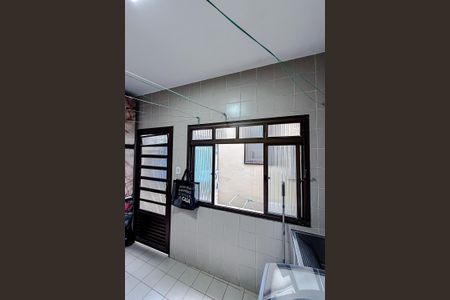 Casa à venda com 129m², 3 quartos e 1 vagaÁrea de Serviço