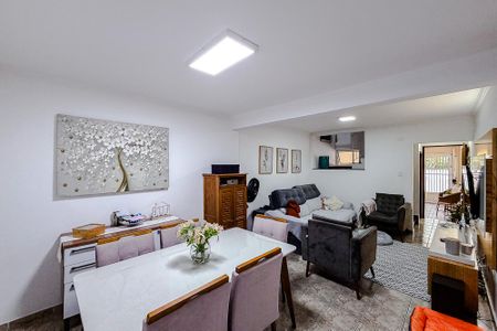 Sala de casa à venda com 3 quartos, 129m² em Ipiranga, São Paulo