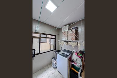 Casa à venda com 129m², 3 quartos e 1 vagaÁrea de Serviço