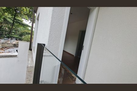Casa à venda com 120m², 3 quartos e 2 vagasVaranda