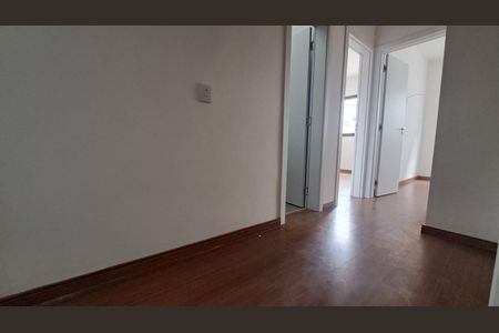 Casa à venda com 120m², 3 quartos e 2 vagasCorredor