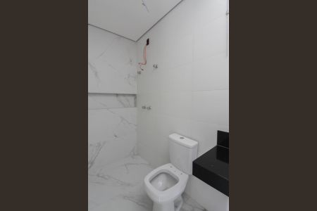 Casa à venda com 120m², 3 quartos e 2 vagas Casa à venda com 120m², 3 quartos e 2 vagasBanheiro da Suíte