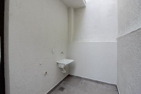 Casa à venda com 120m², 3 quartos e 2 vagas Casa à venda com 120m², 3 quartos e 2 vagasÁrea de Serviço