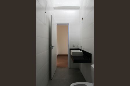 Casa à venda com 120m², 3 quartos e 2 vagas Casa à venda com 120m², 3 quartos e 2 vagasBanheiro Social