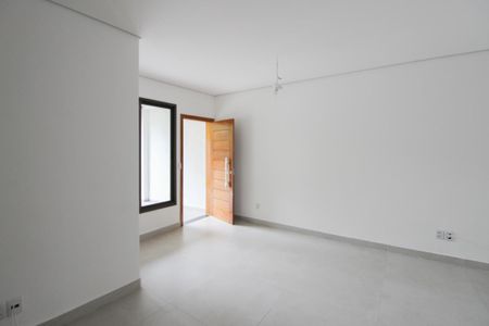 Sala de casa à venda com 3 quartos, 120m² em Itapoã, Belo Horizonte
