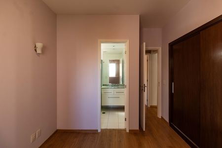 Apartamento à venda com 84m², 2 quartos e 1 vagaSuíte