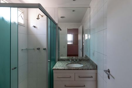Apartamento à venda com 84m², 2 quartos e 1 vagaBanheiro da Suíte