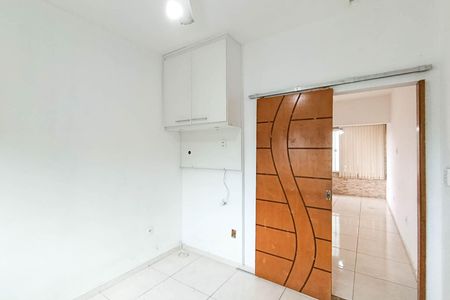 Casa para alugar com 70m², 2 quartos e sem vaga Casa para alugar com 70m², 2 quartos e sem vagaQuarto 1