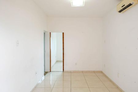 Quarto 1 de casa para alugar com 2 quartos, 70m² em Campo Grande, Rio de Janeiro