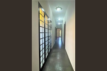 Casa à venda com 290m², 3 quartos e 3 vagasFoto 05