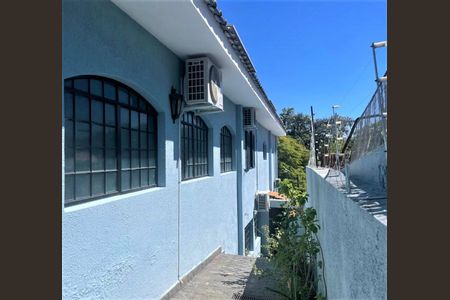 Casa à venda com 290m², 3 quartos e 3 vagasFoto 48