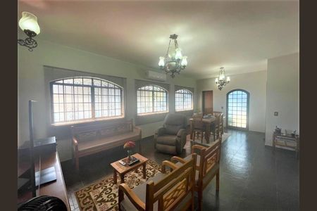 Casa à venda com 290m², 3 quartos e 3 vagasFoto 23