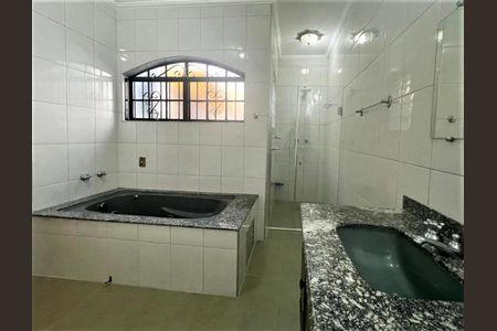 Casa à venda com 290m², 3 quartos e 3 vagasFoto 32