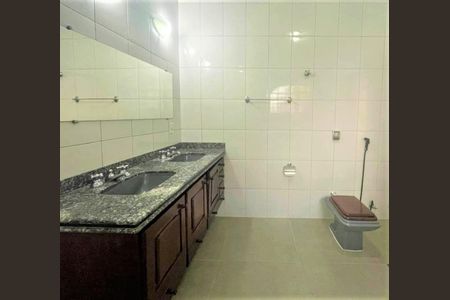 Casa à venda com 290m², 3 quartos e 3 vagasFoto 33