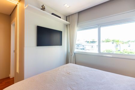 Apartamento à venda com 136m², 3 quartos e 2 vagas Apartamento à venda com 136m², 3 quartos e 2 vagasSuíte 3