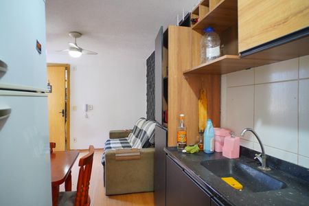 Apartamento para alugar com 44m², 2 quartos e 1 vaga Apartamento para alugar com 44m², 2 quartos e 1 vagaCozinha
