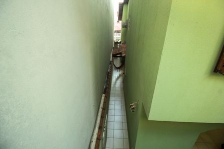 Casa à venda com 159m², 3 quartos e 2 vagasCorredor