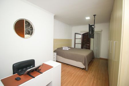 Casa à venda com 159m², 3 quartos e 2 vagasQuarto 1