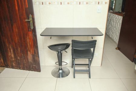 Casa à venda com 159m², 3 quartos e 2 vagasCozinha