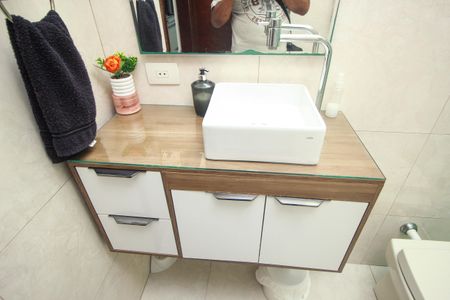 Casa à venda com 159m², 3 quartos e 2 vagasBanheiro 2