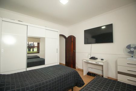 Casa à venda com 159m², 3 quartos e 2 vagasQuarto 3