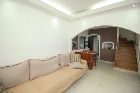 Sala de casa à venda com 3 quartos, 159m² em Jardim Las Vegas, Santo André