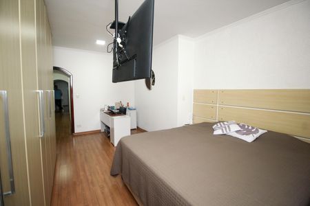 Casa à venda com 159m², 3 quartos e 2 vagasQuarto 1