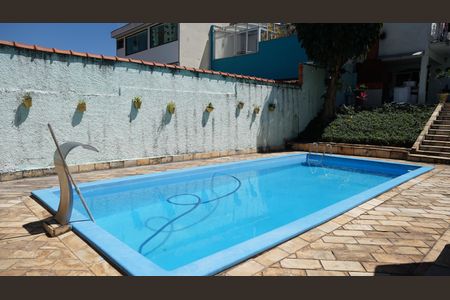 Casa à venda com 500m², 5 quartos e 5 vagasPiscina