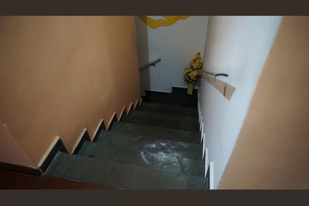 Casa à venda com 500m², 5 quartos e 5 vagasEscada