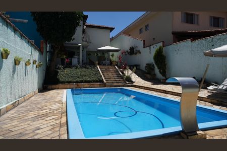 Casa à venda com 500m², 5 quartos e 5 vagasPiscina