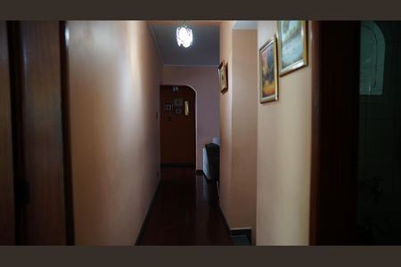 Casa à venda com 500m², 5 quartos e 5 vagasCorredor