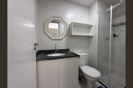 Studio para alugar com 30m², 1 quarto e sem vaga Studio para alugar com 30m², 1 quarto e sem vagaBanheiro