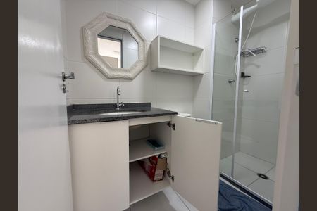 Studio para alugar com 30m², 1 quarto e sem vaga Studio para alugar com 30m², 1 quarto e sem vagaBanheiro