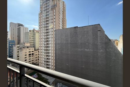 vista sala de kitnet/studio para alugar com 1 quarto, 30m² em República, São Paulo