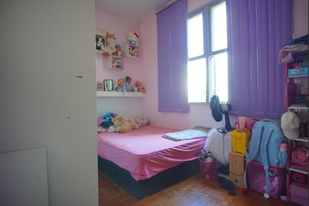 Apartamento à venda com 78m², 3 quartos e 1 vagaQuarto 2