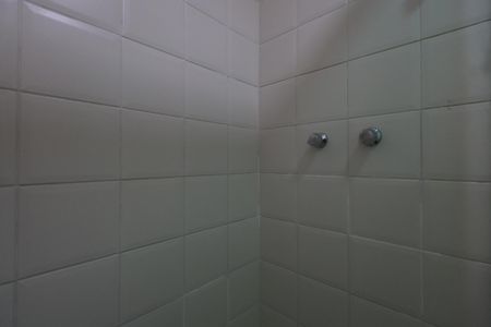 Apartamento à venda com 64m², 2 quartos e 1 vagaBanheiro Social