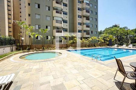 Apartamento à venda com 64m², 2 quartos e 1 vaga Apartamento à venda com 64m², 2 quartos e 1 vagaÁrea comum - Piscina