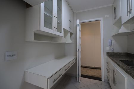 Apartamento à venda com 64m², 2 quartos e 1 vagaCozinha
