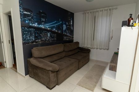 Sala de apartamento à venda com 2 quartos, 74m² em Jaguaribe, Osasco