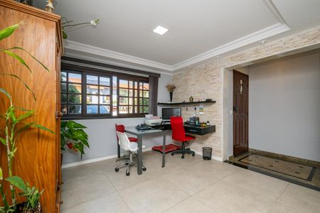 Casa de condomínio à venda com 268m², 3 quartos e 2 vagas Casa de condomínio à venda com 268m², 3 quartos e 2 vagasEscritório