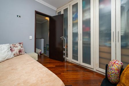 Casa de condomínio à venda com 268m², 3 quartos e 2 vagas Casa de condomínio à venda com 268m², 3 quartos e 2 vagasQuarto 2