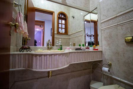 Casa à venda com 399m², 4 quartos e 4 vagasLavabo