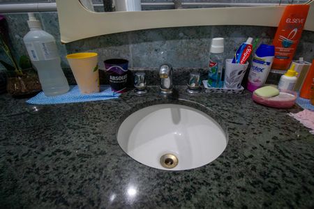 Casa à venda com 399m², 4 quartos e 4 vagasBanheiro da Suíte 3