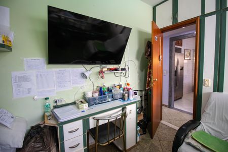 Casa à venda com 399m², 4 quartos e 4 vagasSuíte 3