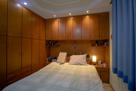 Casa à venda com 399m², 4 quartos e 4 vagasSuíte 1