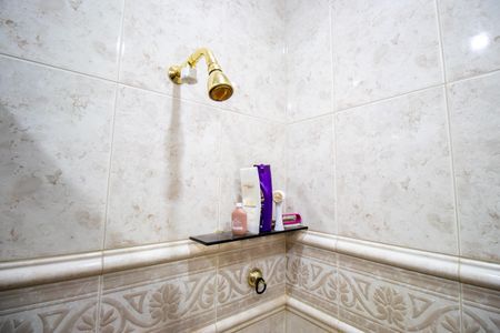 Casa à venda com 399m², 4 quartos e 4 vagasBanheiro da Suíte 1