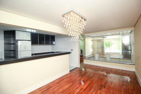 Casa à venda com 240m², 3 quartos e 4 vagasSala de Jantar