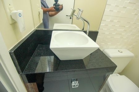 Casa à venda com 240m², 3 quartos e 4 vagasLavabo