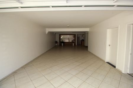 Casa à venda com 240m², 3 quartos e 4 vagasGaragem